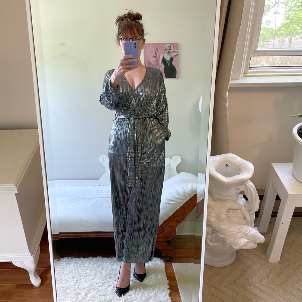 SILVER BLACK METALLIC LAME JUMPSUIT POCKETS STRAIGHT LEG MATCHING BELT PETITE